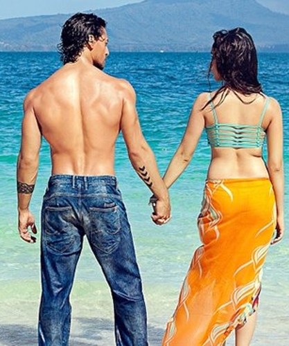Tiger-Shraddha’s Sizzling Stills From Sab Tera Song