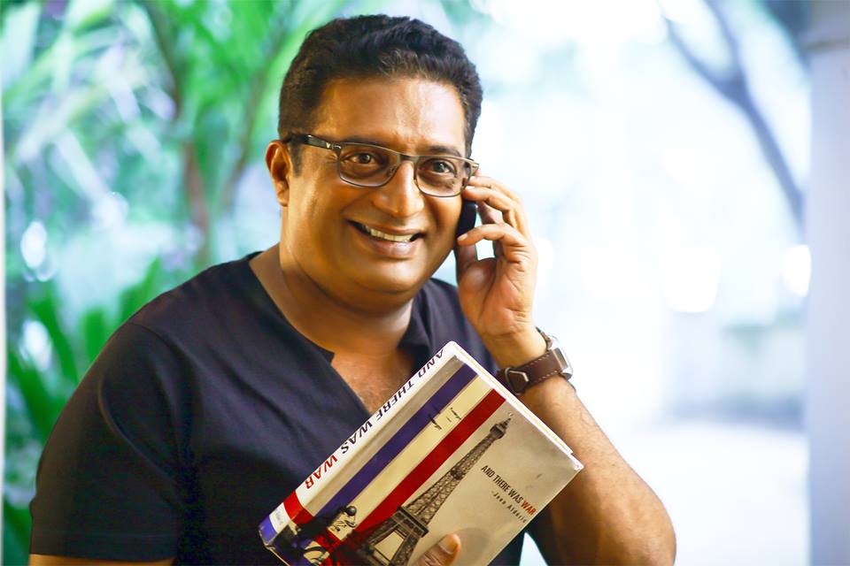 Prakash Raj ventures as director to Bollywood