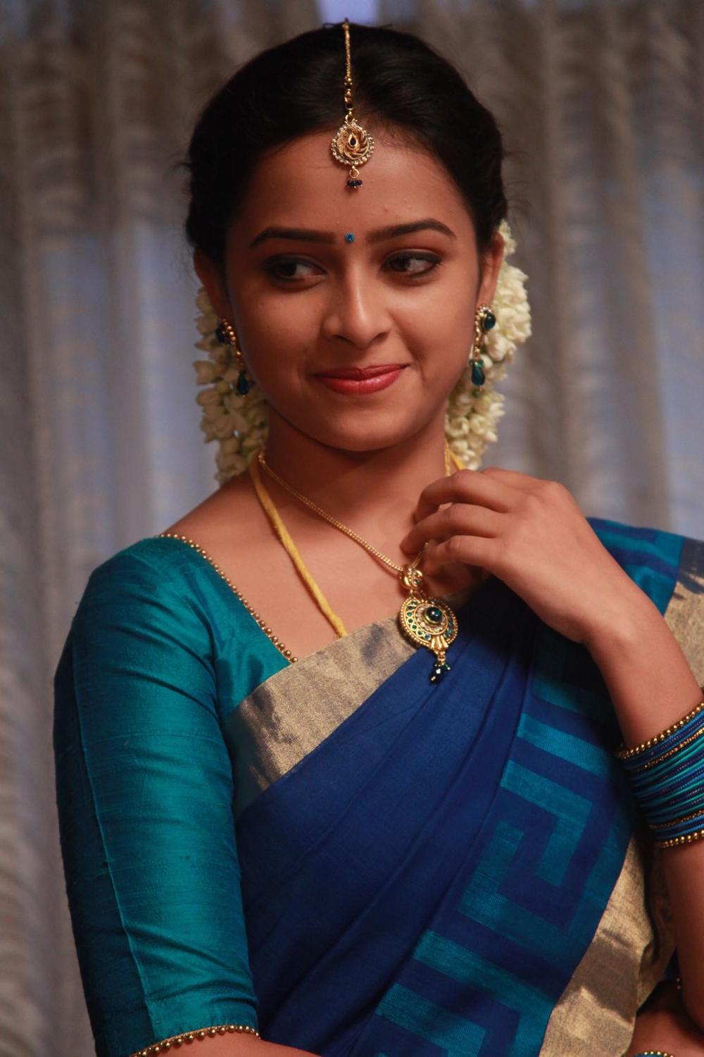 Vellaikaara Durai Tamil Movie Stills - Sri Divya