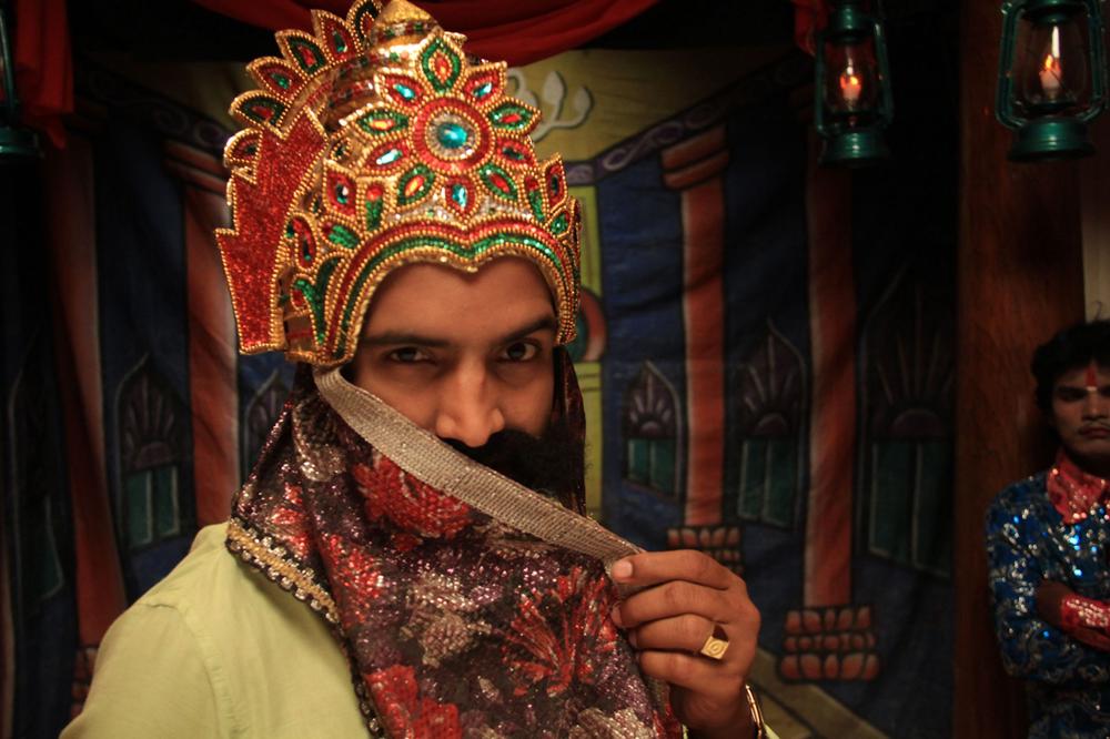 Madha Gaja Raja Tamil Movie Stills | Santhanam