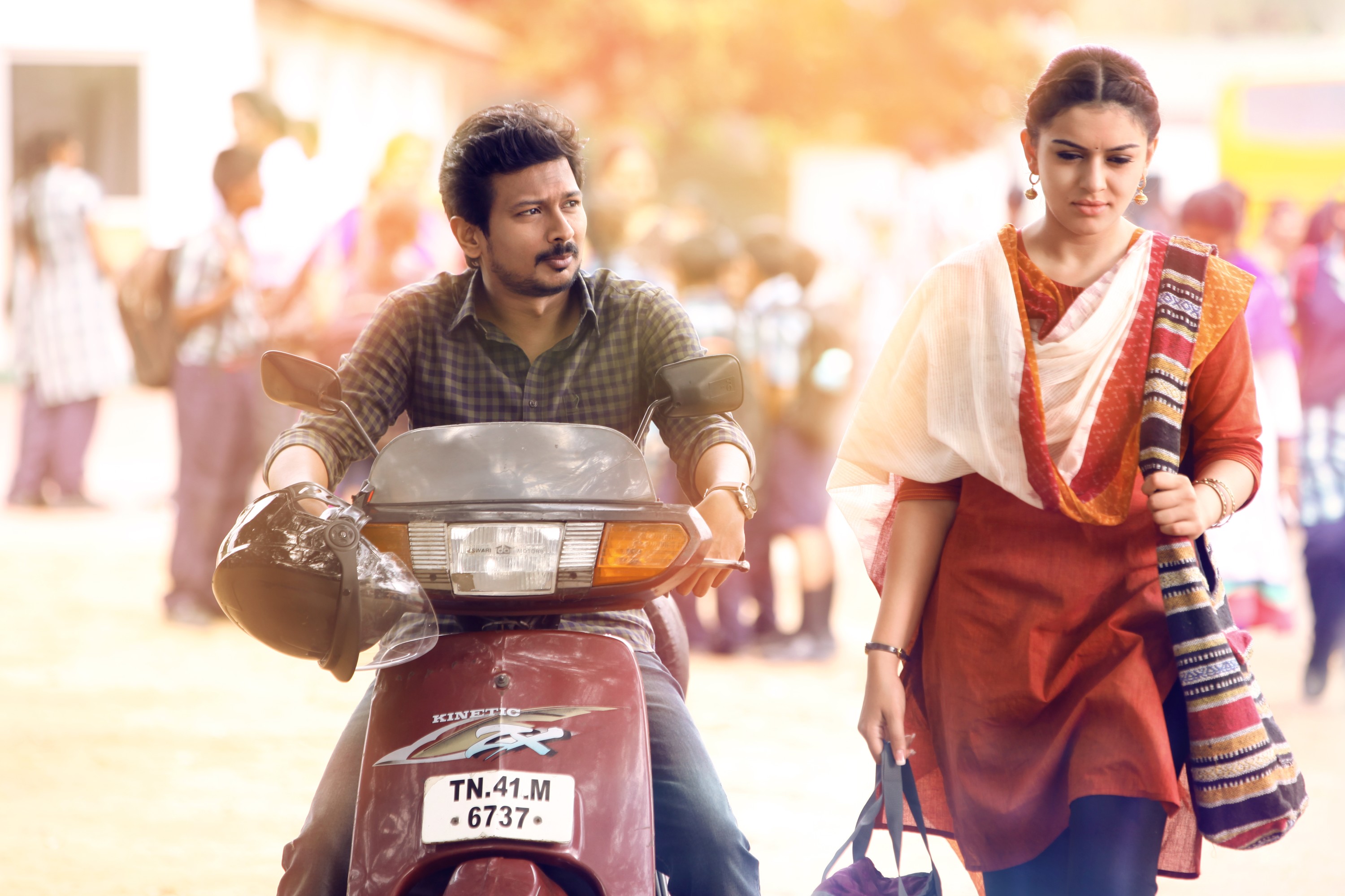 Manithan Movie Latest Stills