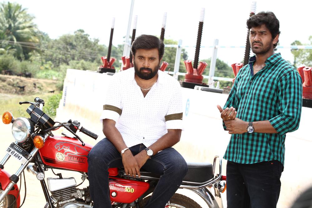 Sasikumar Stills from Vetrivel Movie