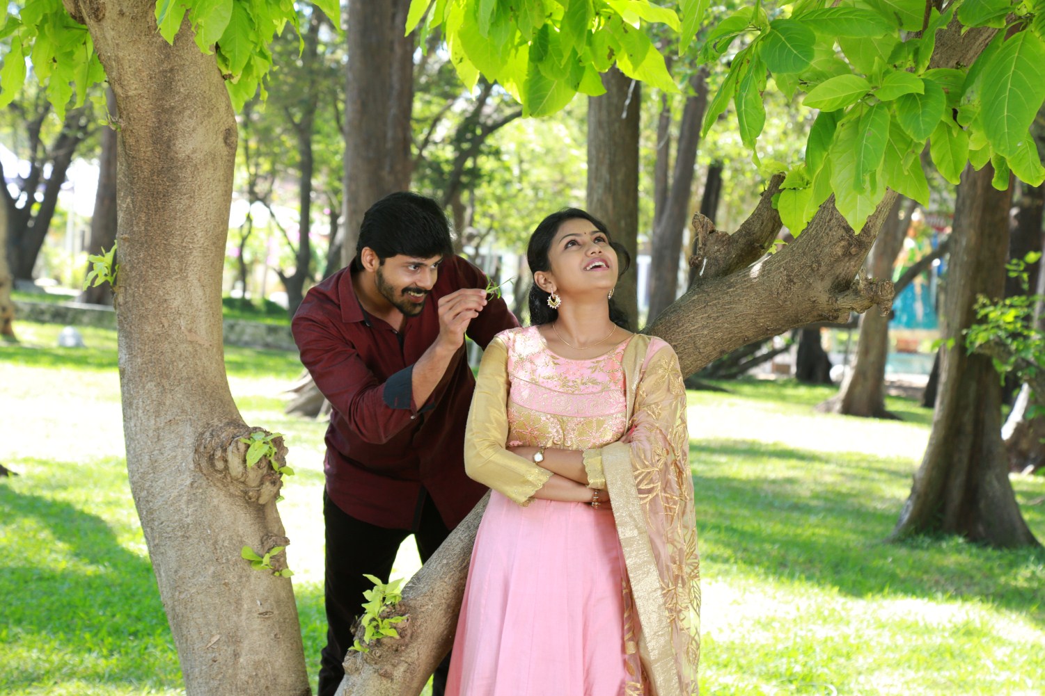 Inniya Thalaimurai Tamil Movie Stills | Ashwin Kumar, Manishajith