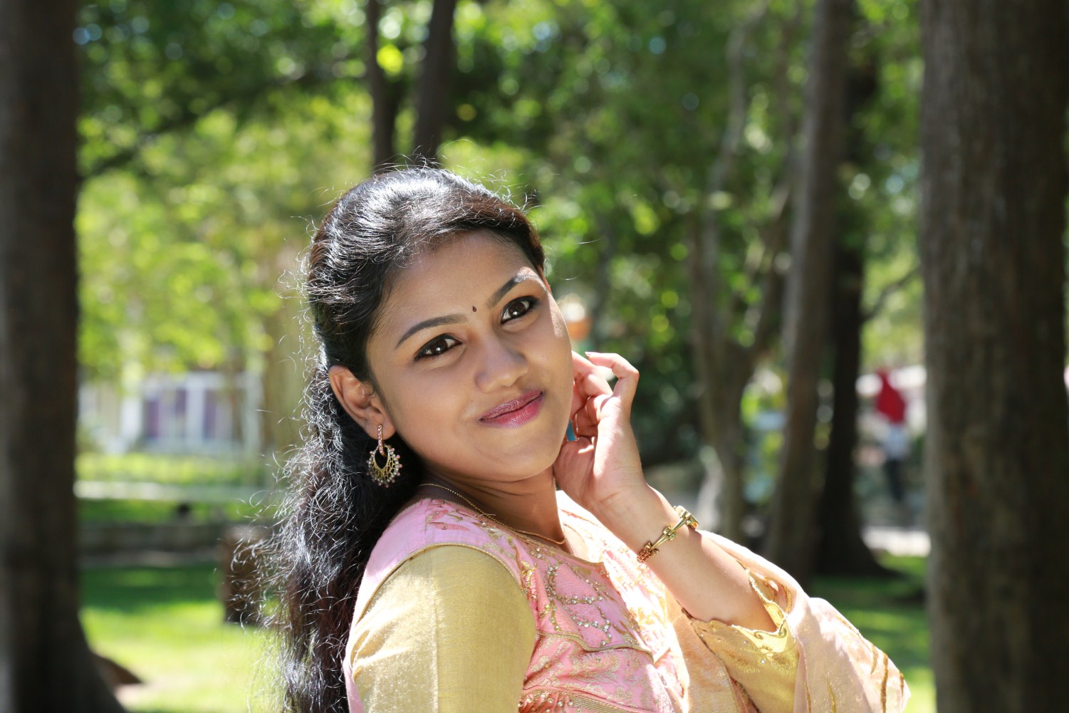 Inniya Thalaimurai Tamil Movie Stills | Manishajith
