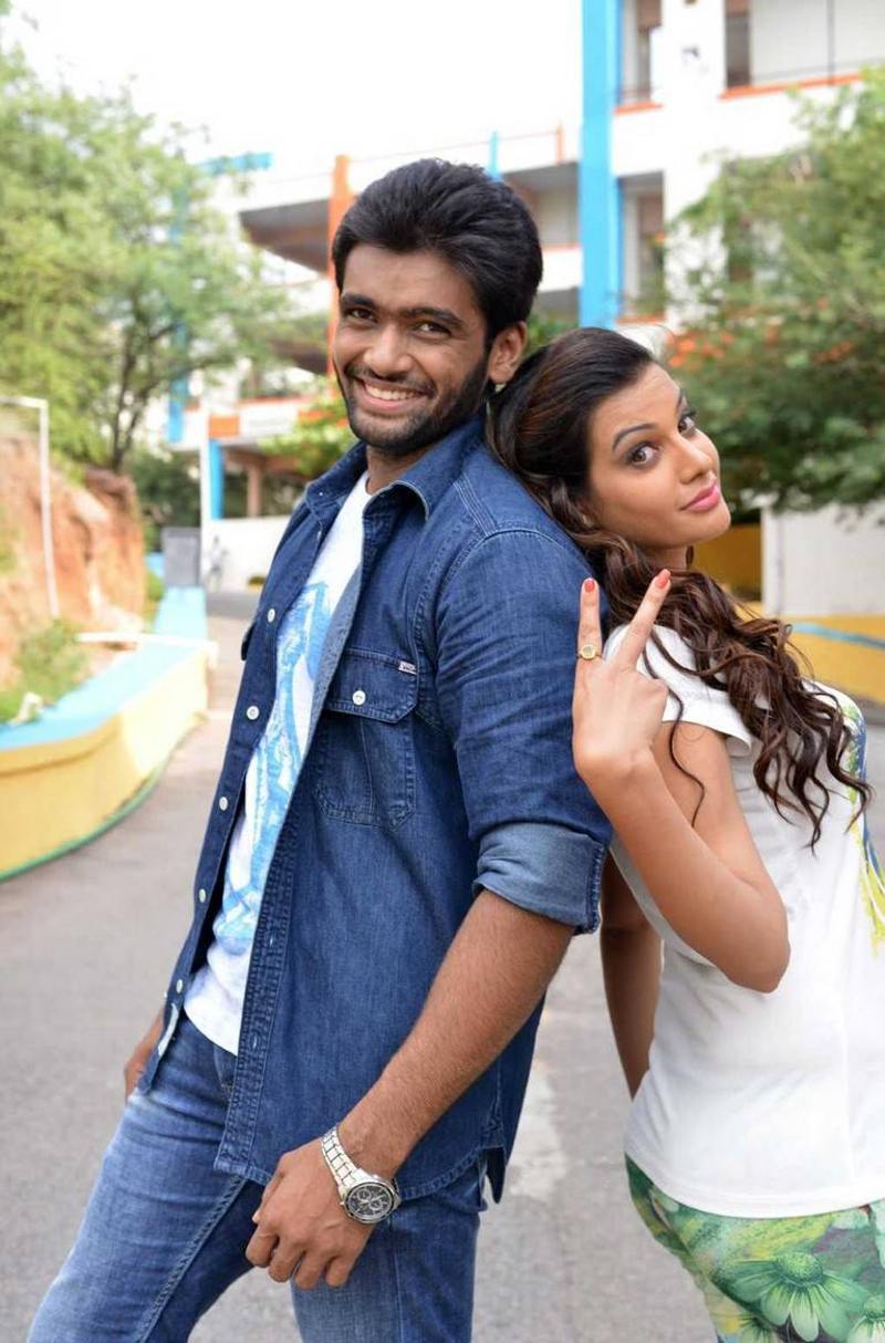 Chal Chal Gurram Movie Stills | Sailesh Bolisetti, Diksha Panth