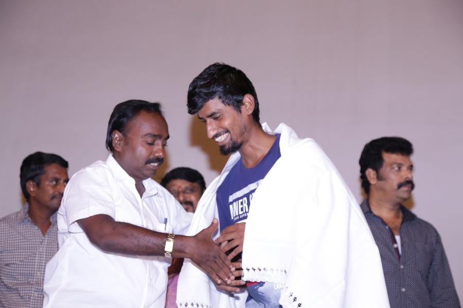  Director Union Association Felicitated Manithan Team