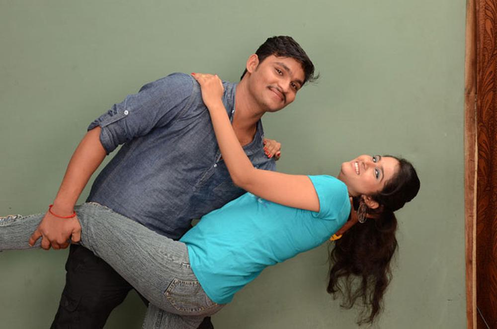 Okkasari Premisthe Movie Stills