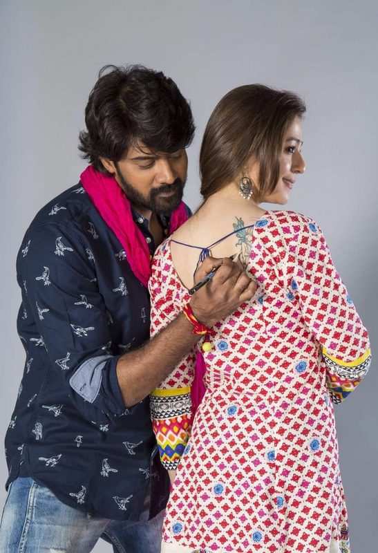 Chandamama Raave Movie Stills |  Naveen Chandra, Priyal Gor