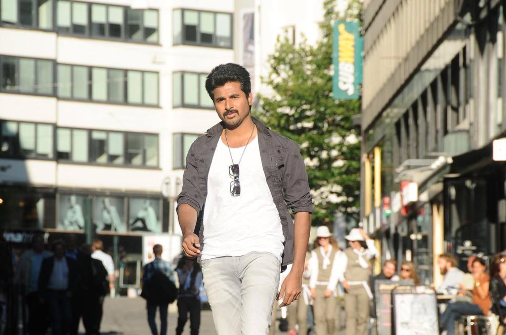 Kakki Sattai Tamil Movie Stills  | Sivakarthikeyan