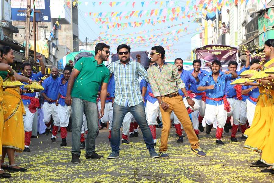 Adra Machan Visilu Movie Stills | Shiva